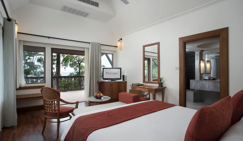 Centara Villas Phuket-Deluxe Ocean Facing Villa 4_1600